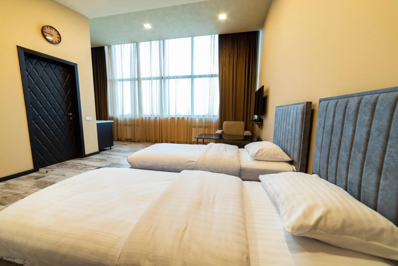 B H Y Guesthouse In Yerevan Ngoại thất bức ảnh